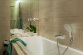 Hansgrohe PuraVida 15472 | смеситель для ванны и душа