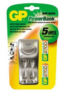 GP Mini PowerBank Quick зарядное устройство с батарейками (2-AA-2700) ― Сан-Топ